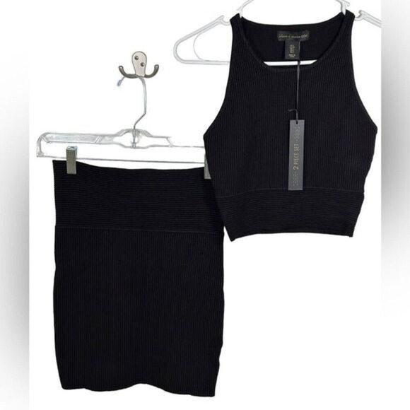House of Harlow 1960 Dresses & Skirts - HOUSE OF HARLOW 1960 Crop Top & Pencil Skirt Set S Anthropologie Black‎ bodycon